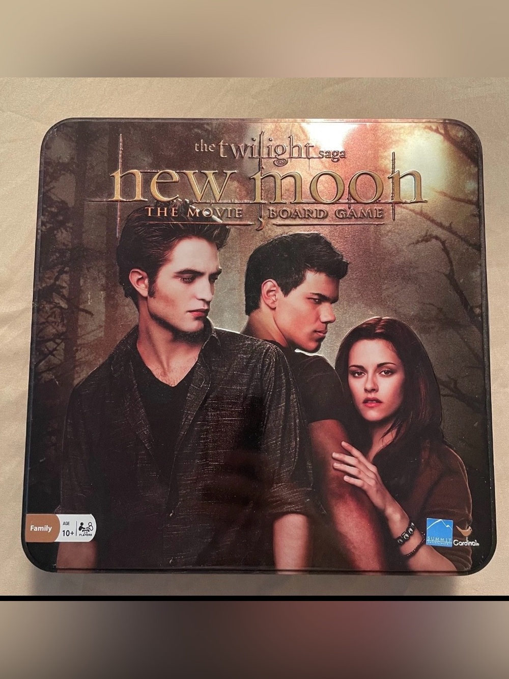 Twilight saga New Moon The Movie Board Game In Tin Box 2009 Strategy Games